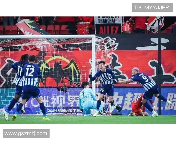 杭州足球队实力大变革引发热议球迷期待新篇章的到来 杭州足球队实力大变革引发热议球迷期待新篇章的到来