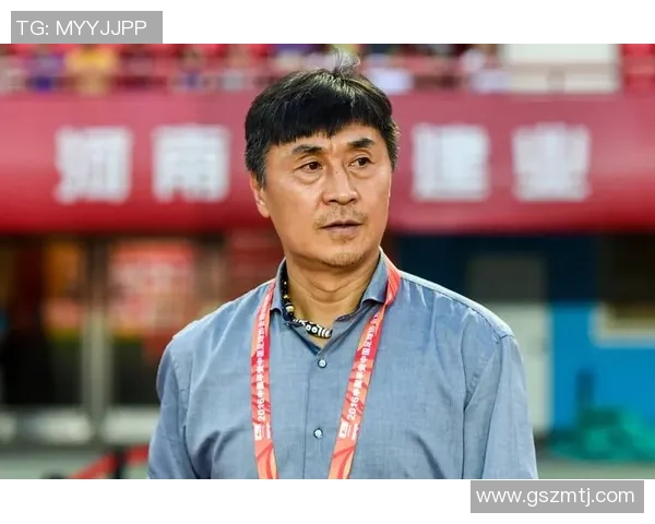 足球明星转型足球评论员直播精彩瞬间回顾与分析 足球明星转型足球评论员直播精彩瞬间回顾与分析